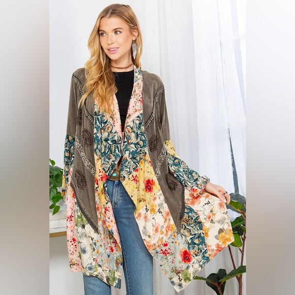 #140 🌸CLOSEOUT FIrM🌸New! Boho Gorgeous patchwork Embroidery Duster Kimono - Picture 4 of 5